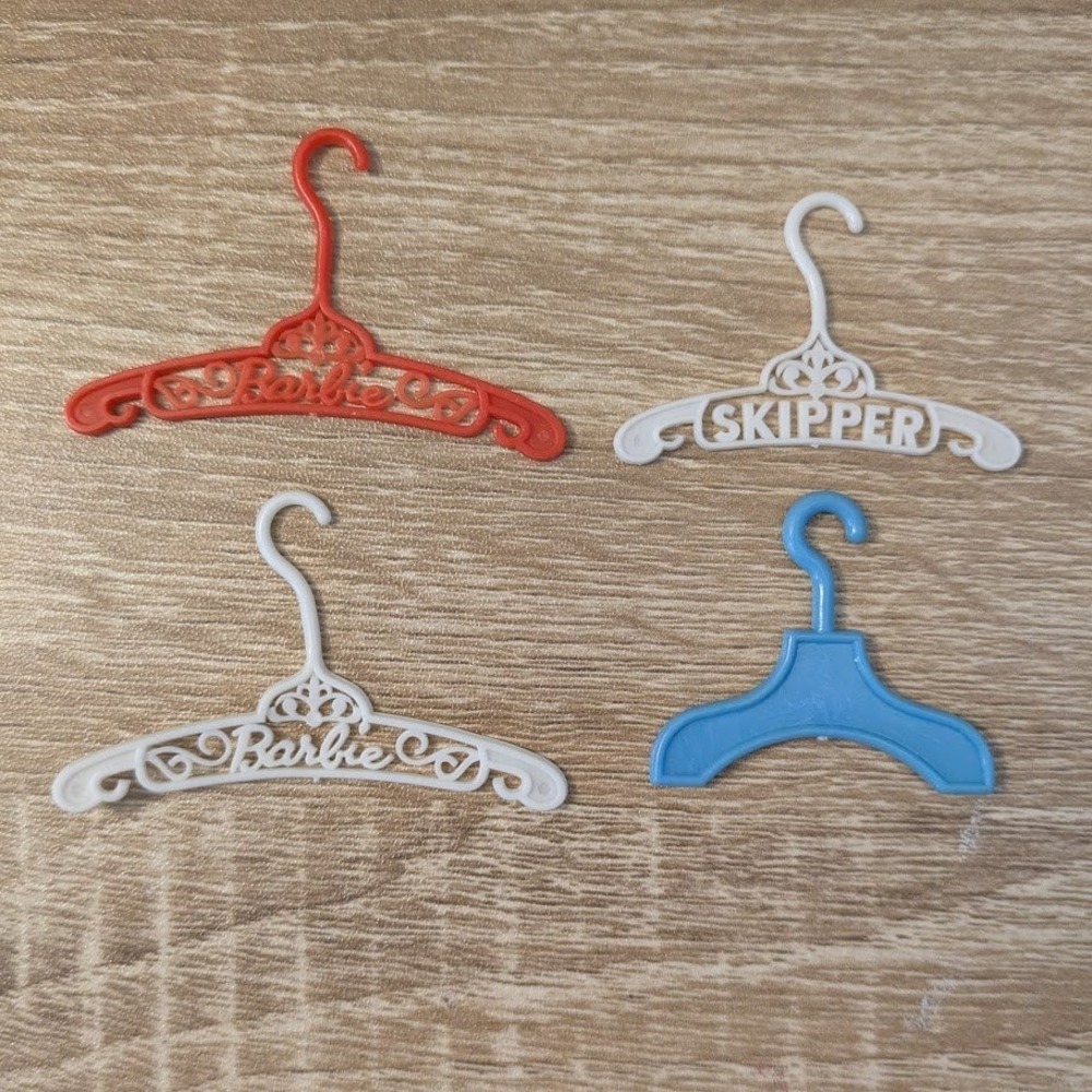 Vintage Mattel Barbie Skipper Doll Hangers Red White Blue‎ Plastic Accessory Lot